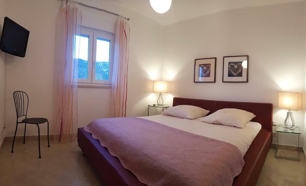 Apartment Annabela Banjol Exteriér fotografie